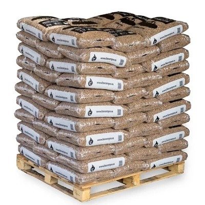 Palete de 77 sacos de pellets PIÑONERO
